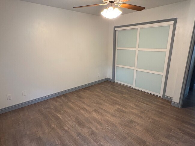 Building Photo - 1235 E 100 S