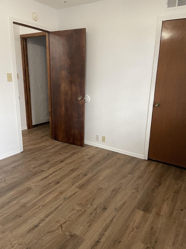 Building Photo - 4202 Concord Pl