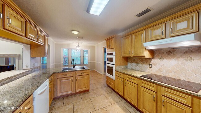 Building Photo - 2217 Hammock Oaks Dr N