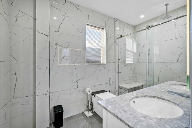 Building Photo - 24 Jefferson Ave