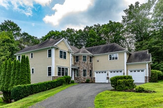 Building Photo - 15 Logging Trail Ln