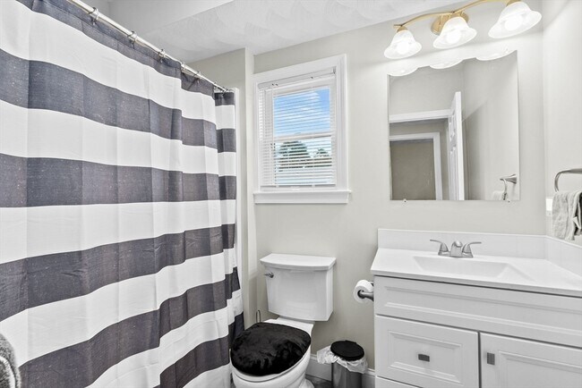 Building Photo - 57 Buffum St