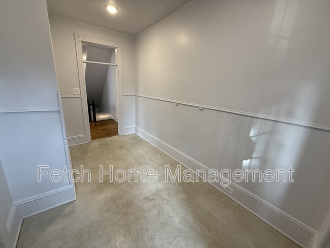 Building Photo - 125 E State St