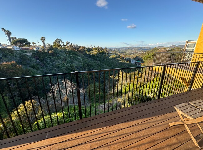 Building Photo - Canyon View Duplex w/ utilities (electric) included