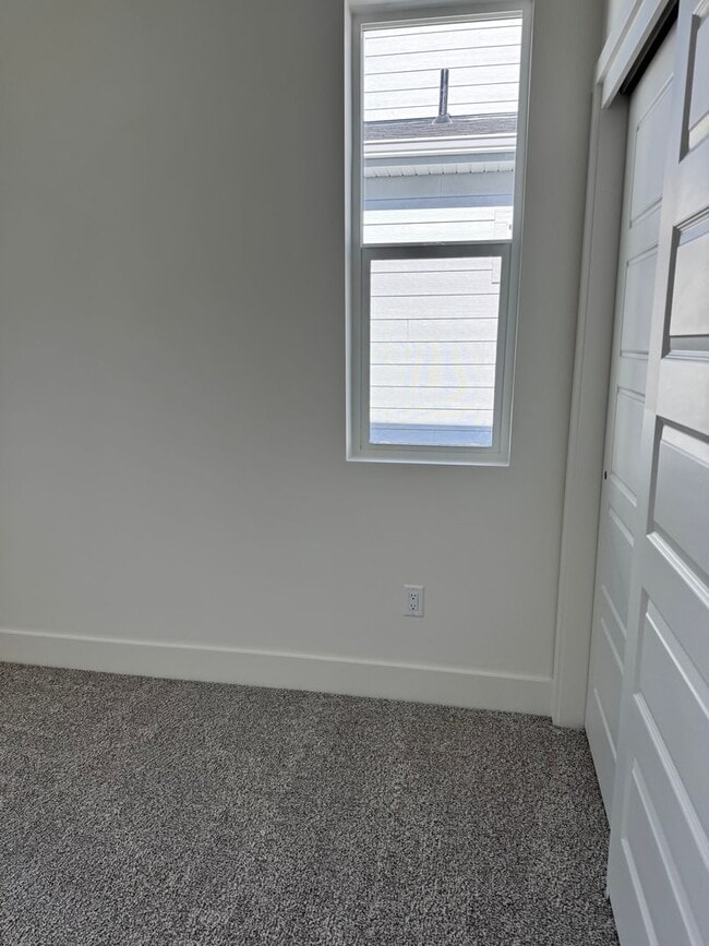 Building Photo - Brand New 4 Bedroom Home in Northwest Crossing