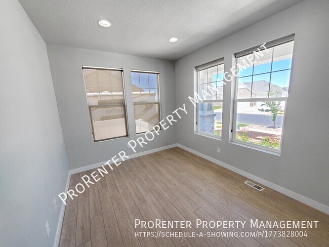 Building Photo - 1509 W 450 S