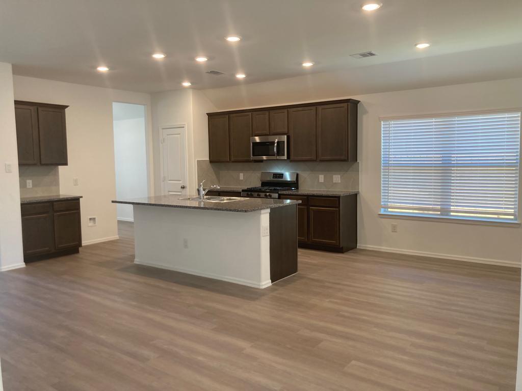 Building Photo - 3731 Lion Creek Ct