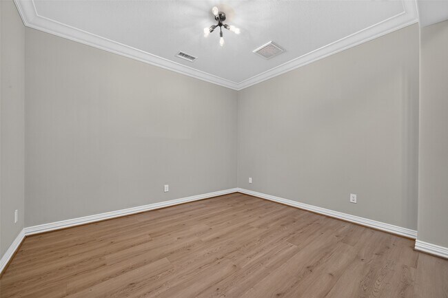 Building Photo - 13423 Preston Cliff Ct