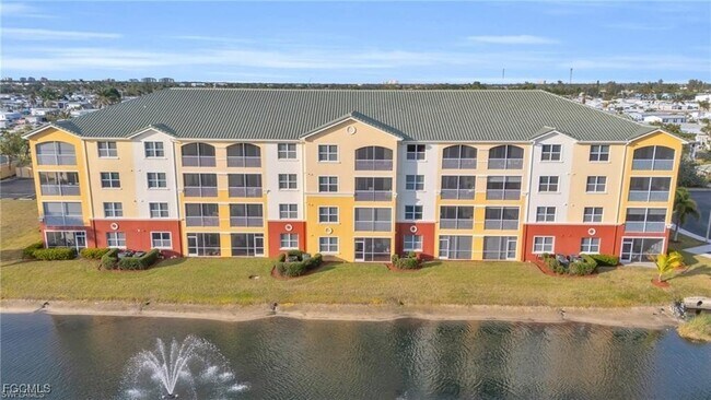 Building Photo - 11001 Gulf Reflections Drive