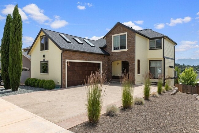 Building Photo - 4334 Vineyard Terrace