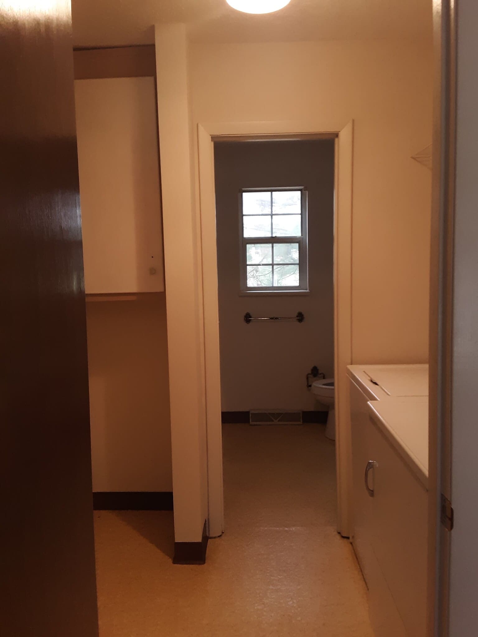 Building Photo - 64 Debra Ln