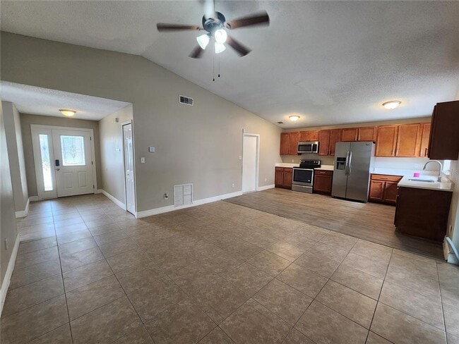 Building Photo - 11500 Benbow Ct