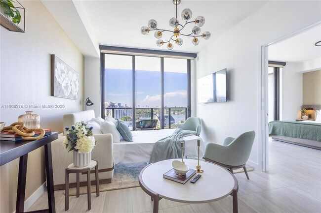 Building Photo - 580 72nd St