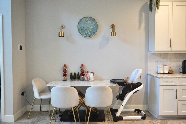 Building Photo - 8716 Terracina Lake Dr