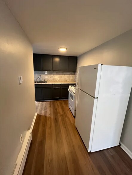 Building Photo - 2 Leonard St