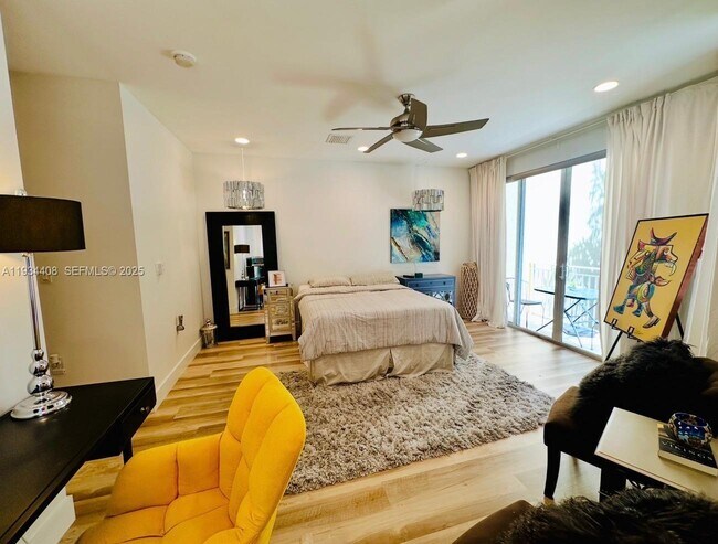 Building Photo - 407 SW 5th St