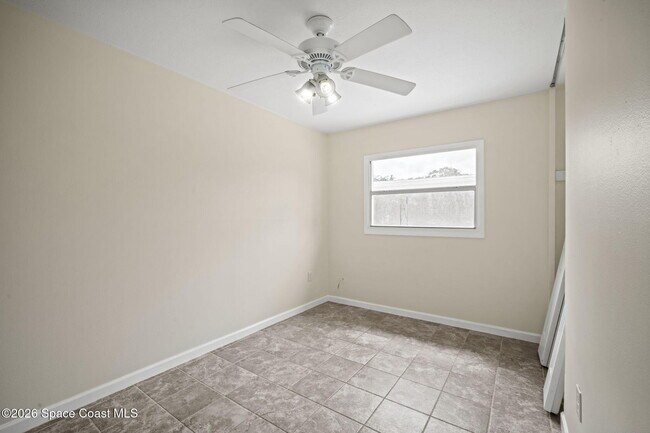 Building Photo - 1688 Eisenhower Ave