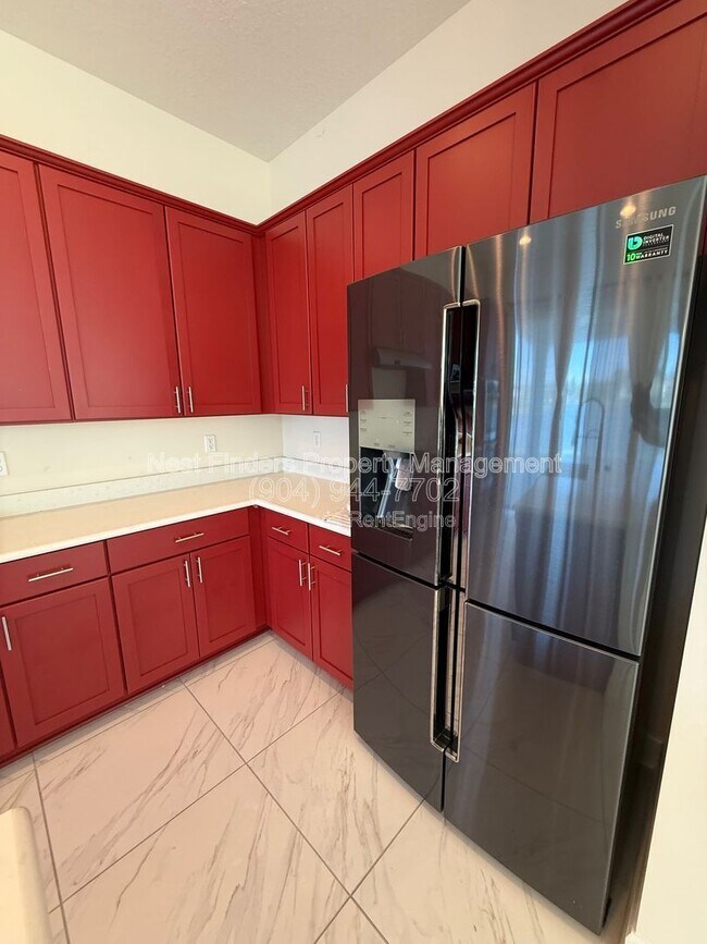 Building Photo - 214 Starlis Pl