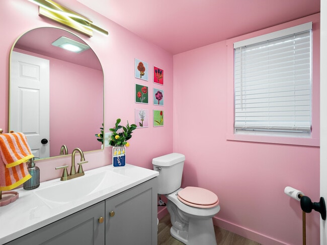 Building Photo - 5602 Tillman Ave