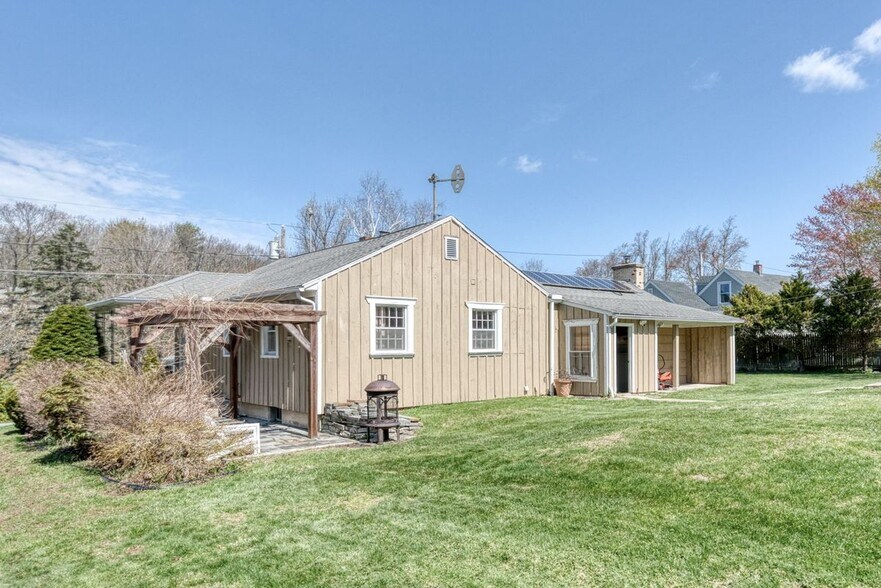 Building Photo - 65 Tyler Lake Heights Rd
