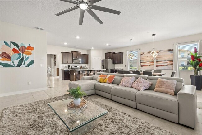 Building Photo - 7850 Oak Reflection Lp