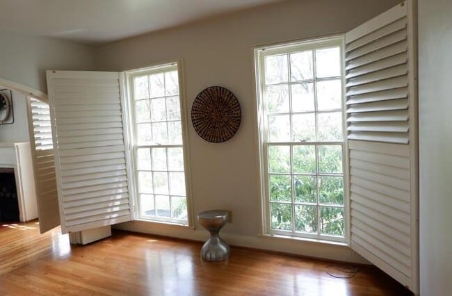 Building Photo - 2203 Griswold Ln