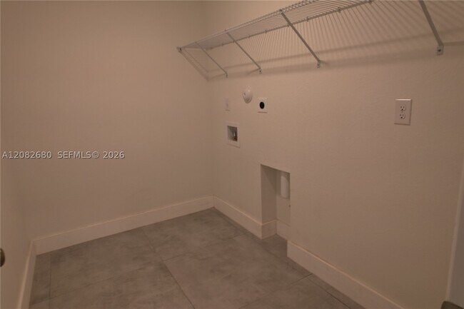 Building Photo - 17501 SW 285th St
