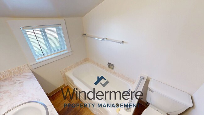 Building Photo - blal66