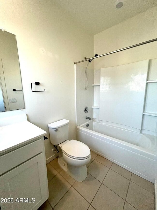 Building Photo - 2215 W Harmont Dr