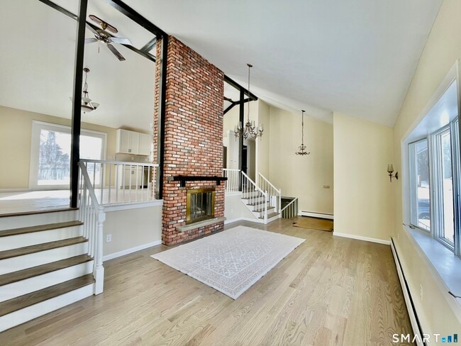 Building Photo - 62 Cambridge Dr