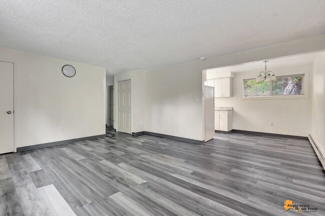 Building Photo - 3004 Doris St