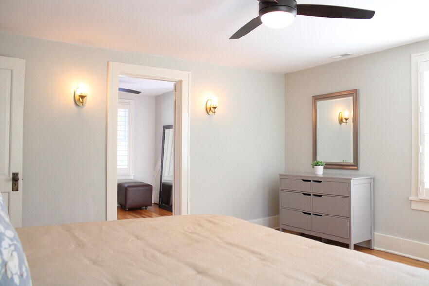 Building Photo - 55 Edgemont Rd
