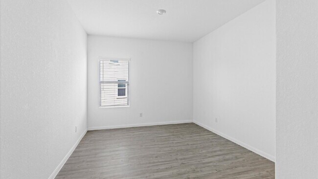 Building Photo - Charming 3-Bedroom Home on a Quiet Cul-de-...
