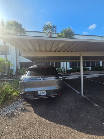 Carport - 2581 Countryside Blvd