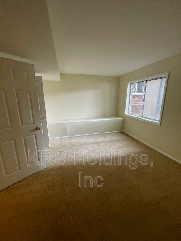 Building Photo - 4108 Mangalore Dr