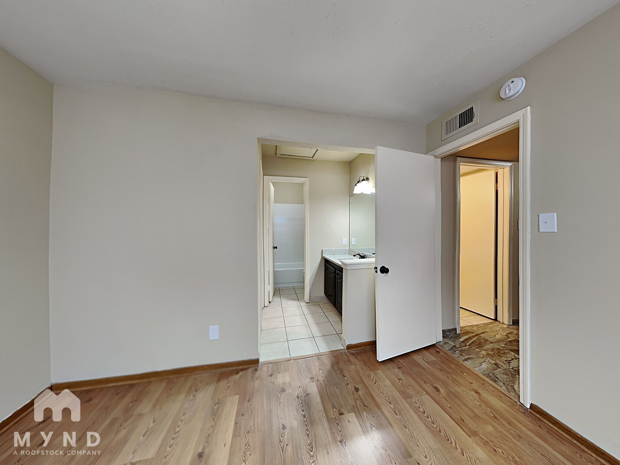 Building Photo - 6708 Oriole Ct