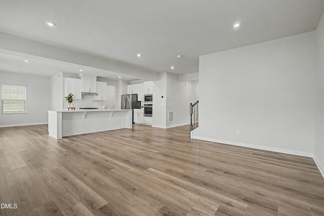 Building Photo - 1621 Crimson Leaf Ln