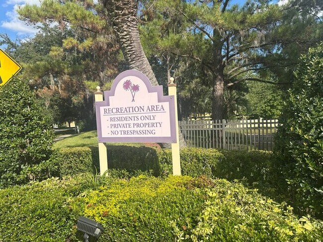 Building Photo - 3 Bed 2 Bath Home in Dr. Phillips!
