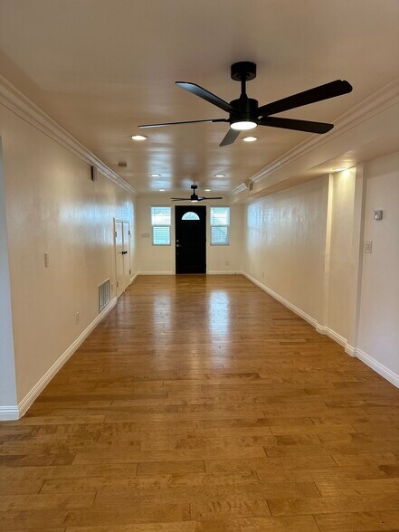 Building Photo - 22020 Village Way Dr