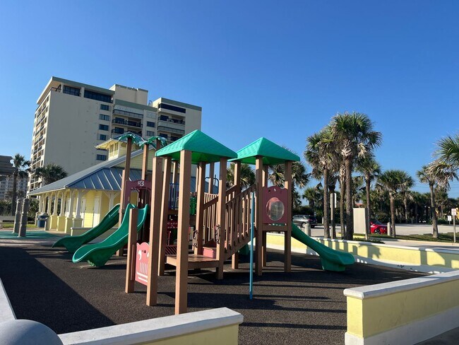 Building Photo - 1510 Ocean Shore Blvd