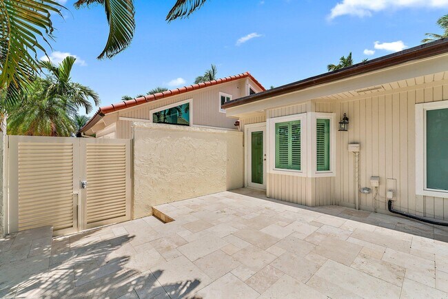 Building Photo - 107 Mako Ln