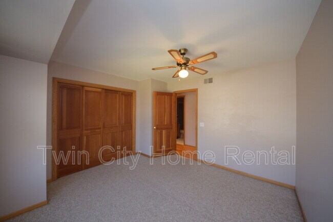 Building Photo - 14531 Wellington Rd