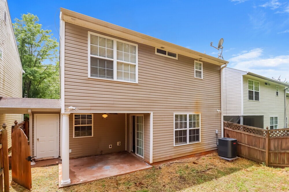 Building Photo - 120 Lossie Ln