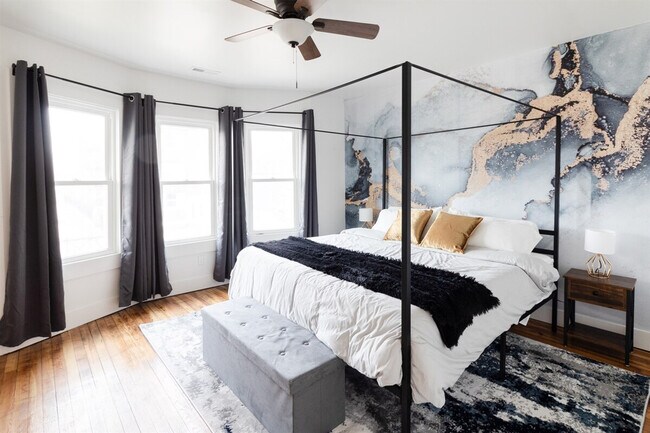 Building Photo - 10628 Lee Ave