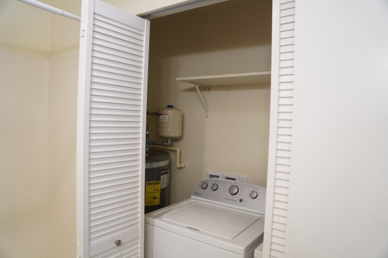 Building Photo - 15300 112th Ave NE