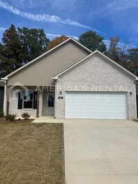 Building Photo - Home for Rent in Bessemer, AL!!!