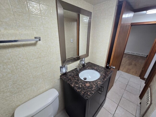 Building Photo - 2839 N Austin Ave