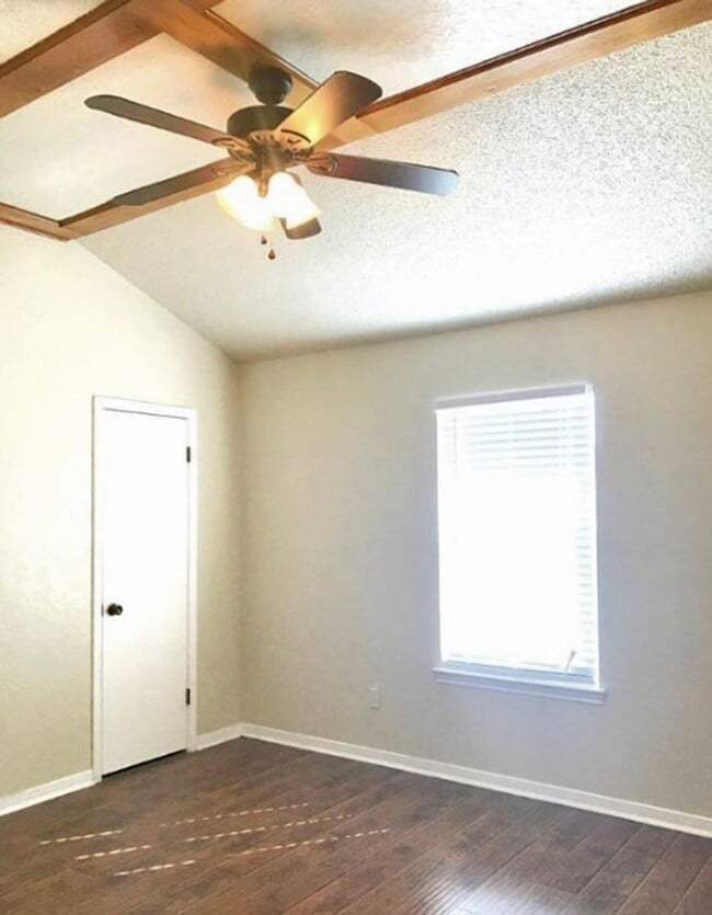 Building Photo - 3 bedroom 2 Bath in Copperas Cove TX