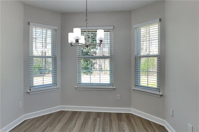 Building Photo - 4642 Devencrest Ln