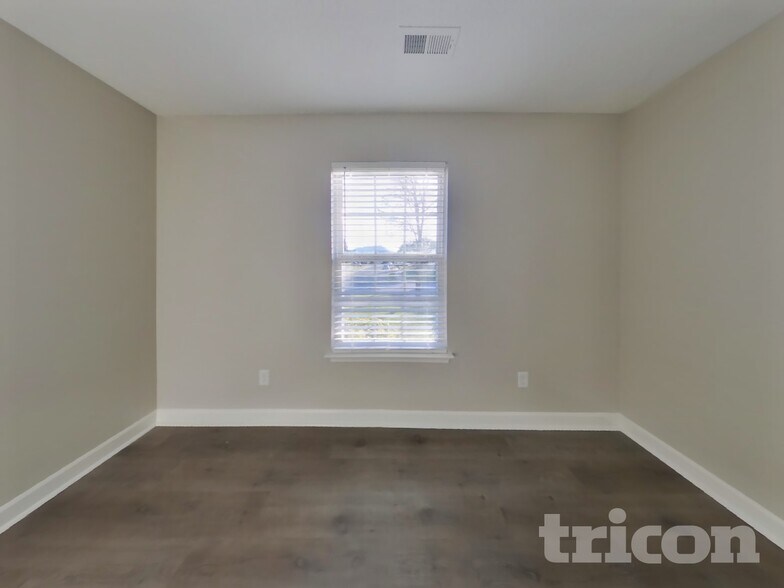 Building Photo - 1032 Crowders Woods Dr